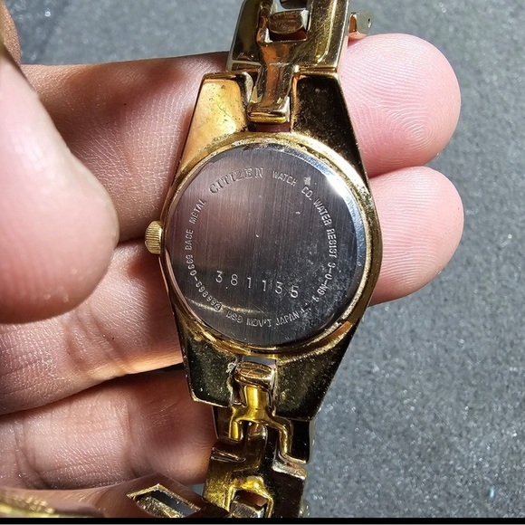 Citizen Ladies Quartz Watch Gold Tone Pave Bezel Black Dial Working 5930-S98993 - Picture 9 of 10